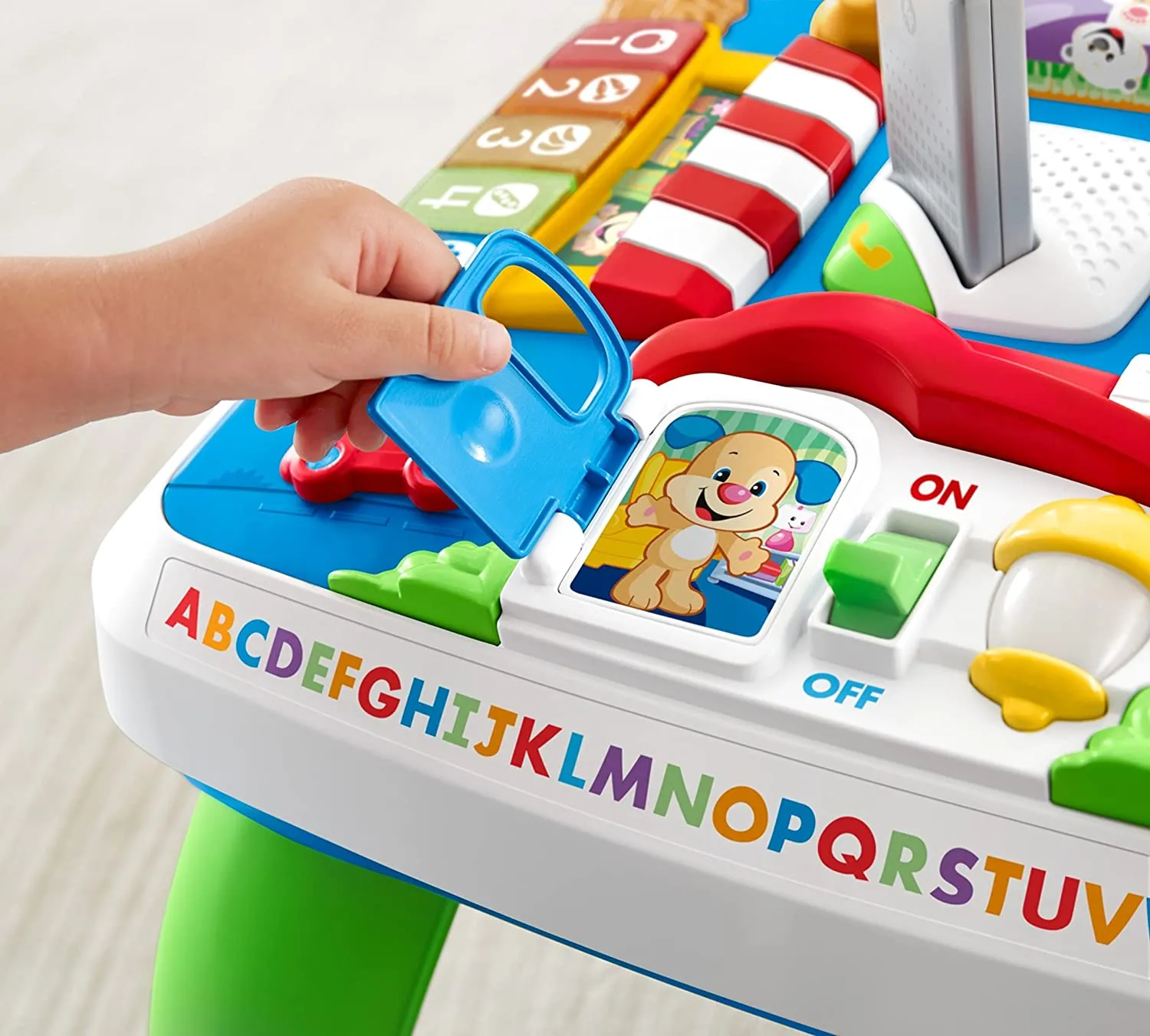 Fisher-Price Laugh & Learn Around The Town Learning Table