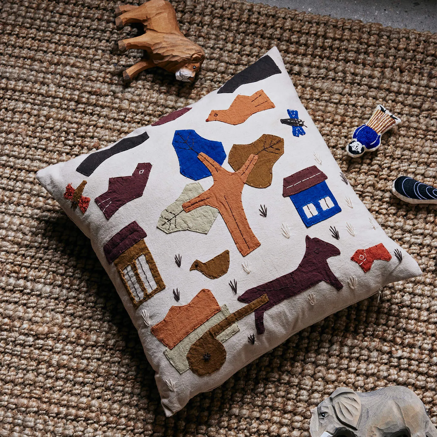 Village Cushion